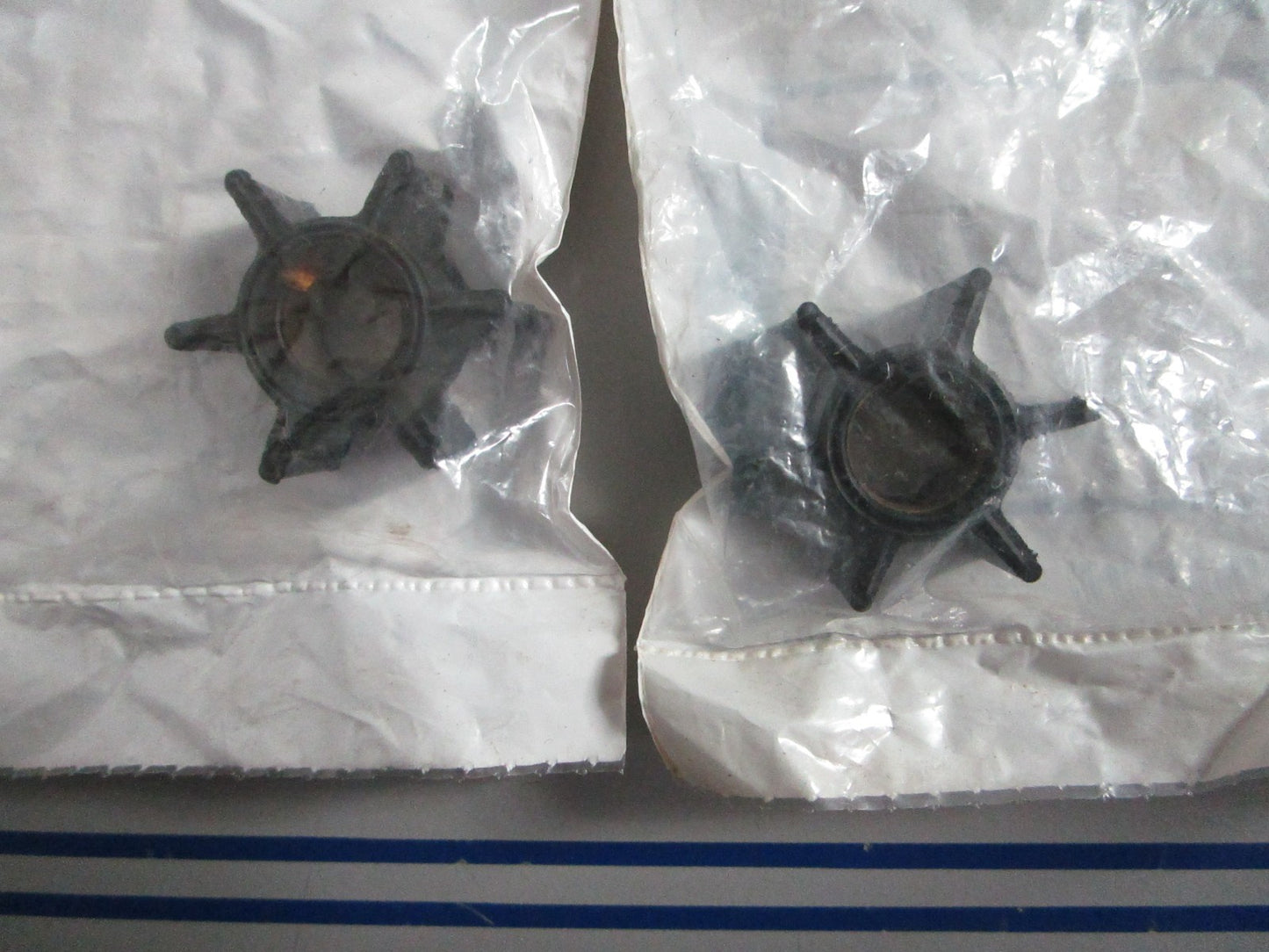 NEW (LOT OF 2) 18-3012 Sierra Impeller Rep: 47-22748 Mercury 0820