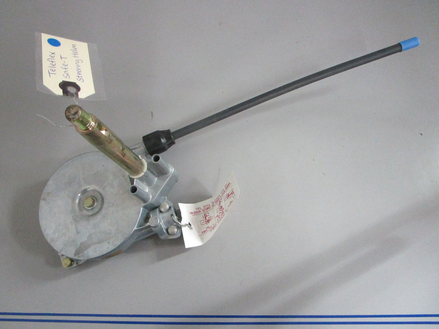 *NEW OEM* 0820 Teleflex Safe-T Steering Helm