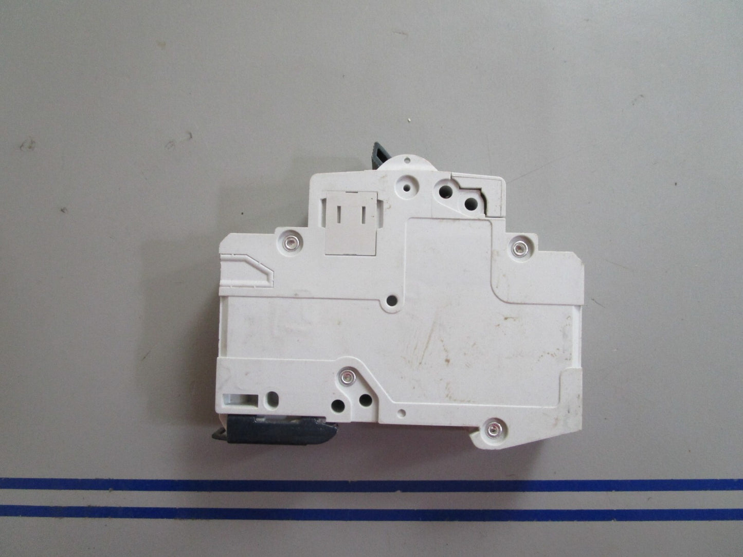 *NEW* 0810 Hager NC 110 Circuit Breaker 463110