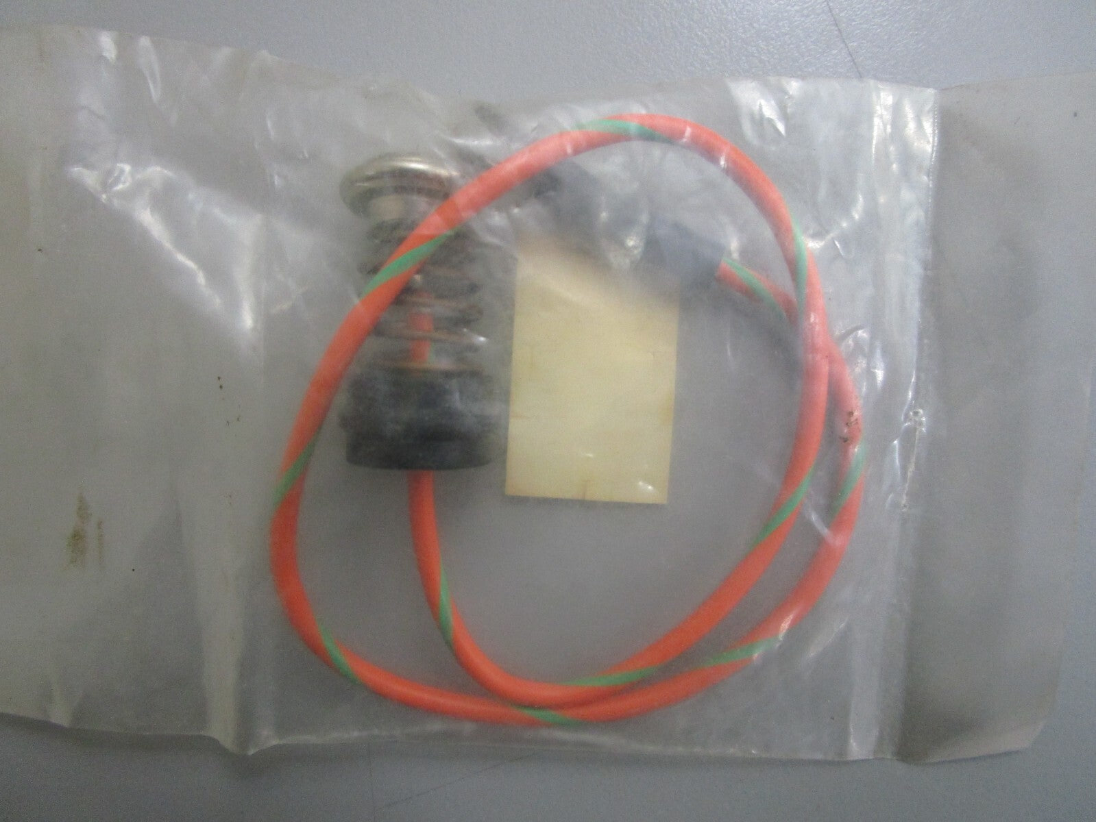 *NEW OEM* 0810 Mercury Quicksilver Thermoswitch 658449 F658449