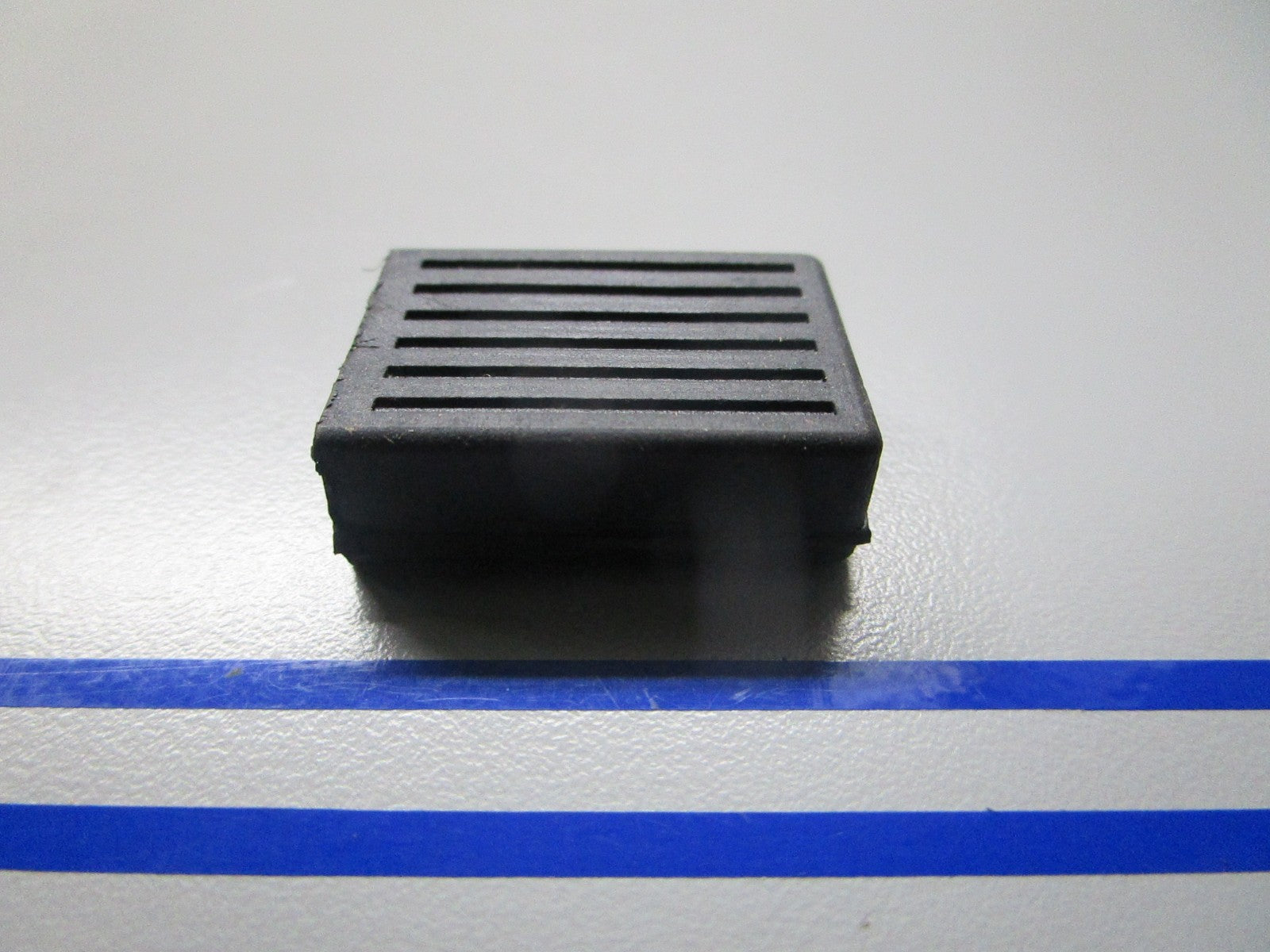 *NEW OEM* 0810 Suzuki Tilt Lock Rubber 41225-94400