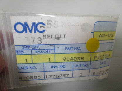 *NEW OEM* 0810 OMC Johnson Evinrude Piston 914058 0914058