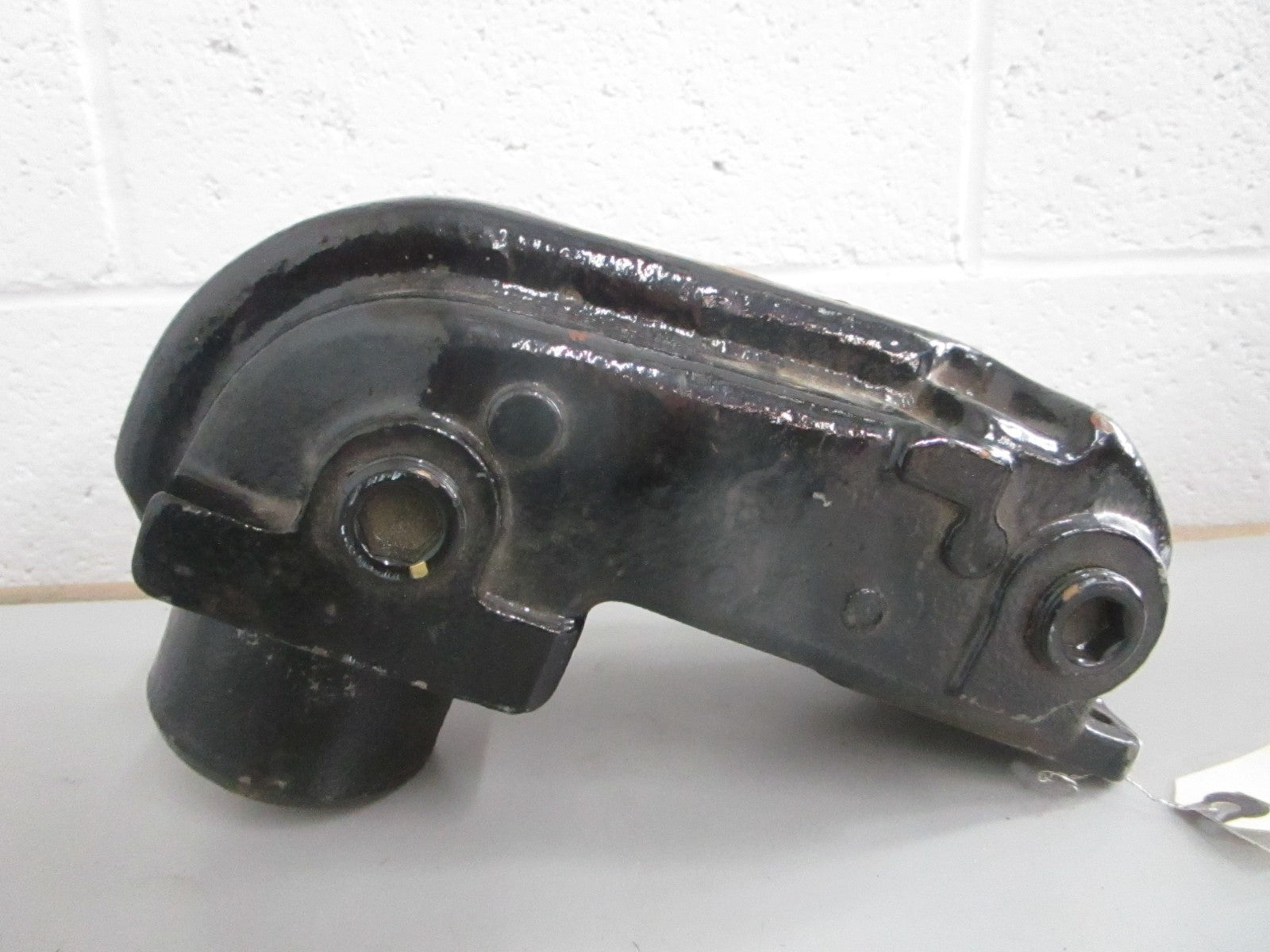 NEW OEM 76325A2 Mercury MerCruiser Exhaust Elbow 0820