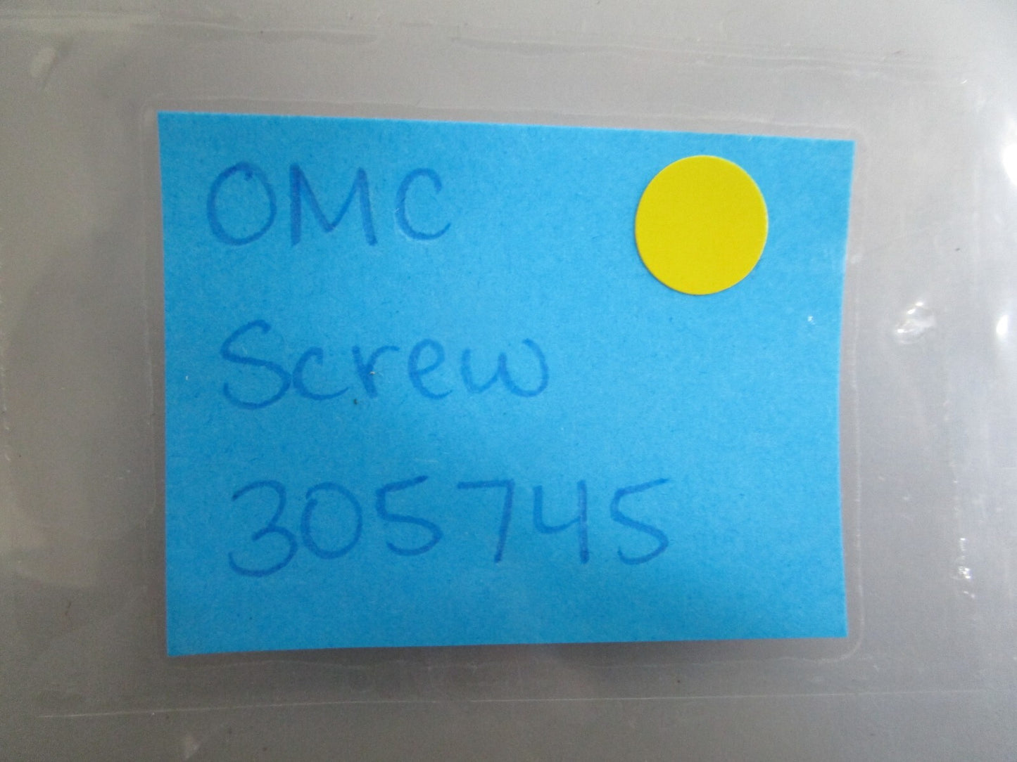 *NEW OEM* (LOT OF 5) 0810 OMC Johnson Evinrude Screw 305745 0305745