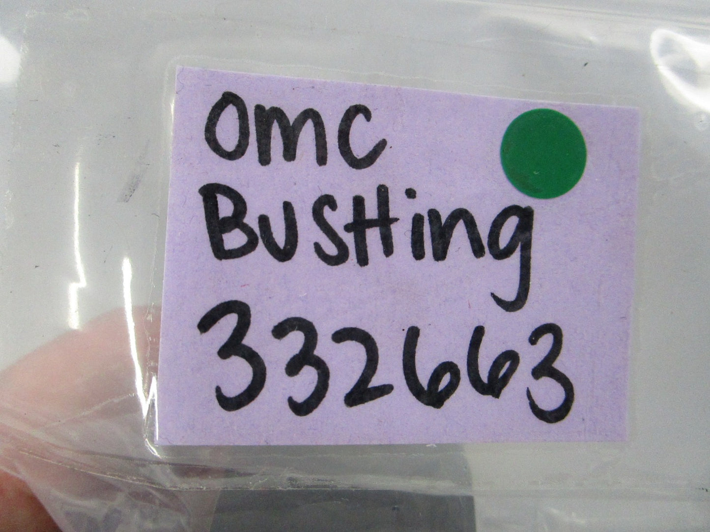 NEW OEM 332663 0332663 OMC Johnson Evinrude Bushing 0810