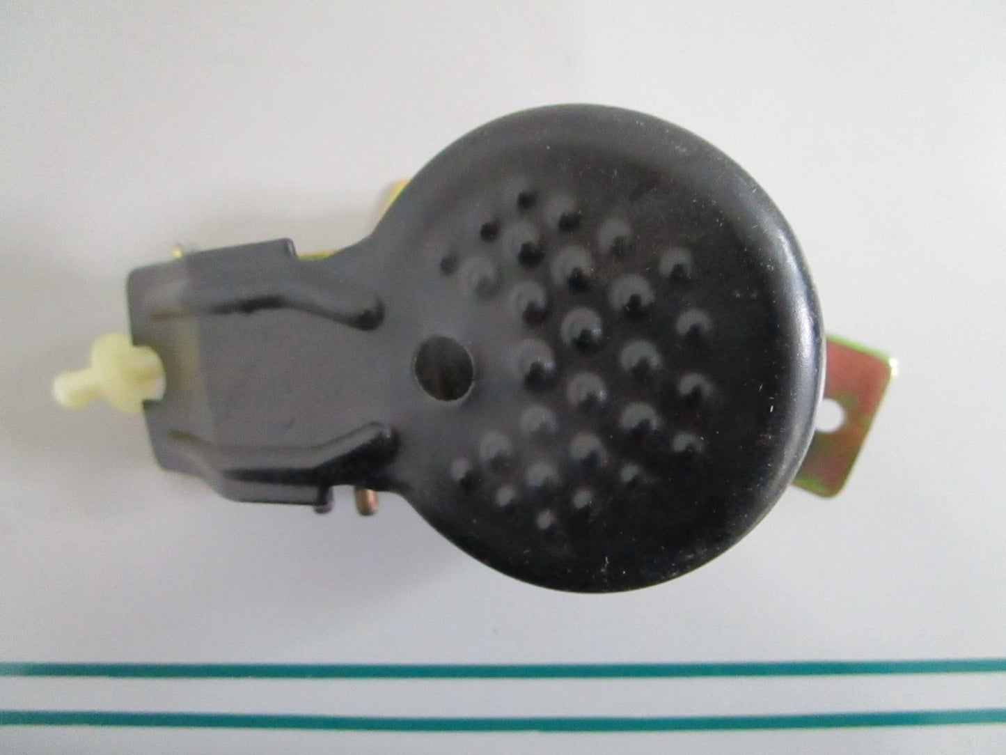 NEW OEM 1158690421 Mercedes-Benz Windshield Washer Foot Pump 0820