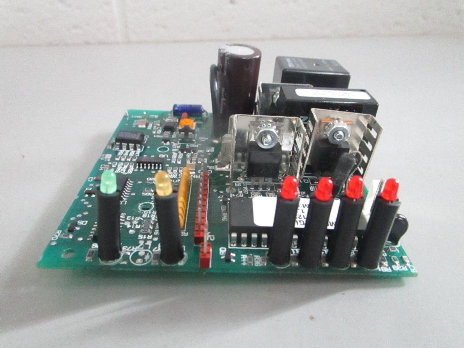 NEW OEM MLF157057 Mercury Quicksilver 24V Board Assy 0820
