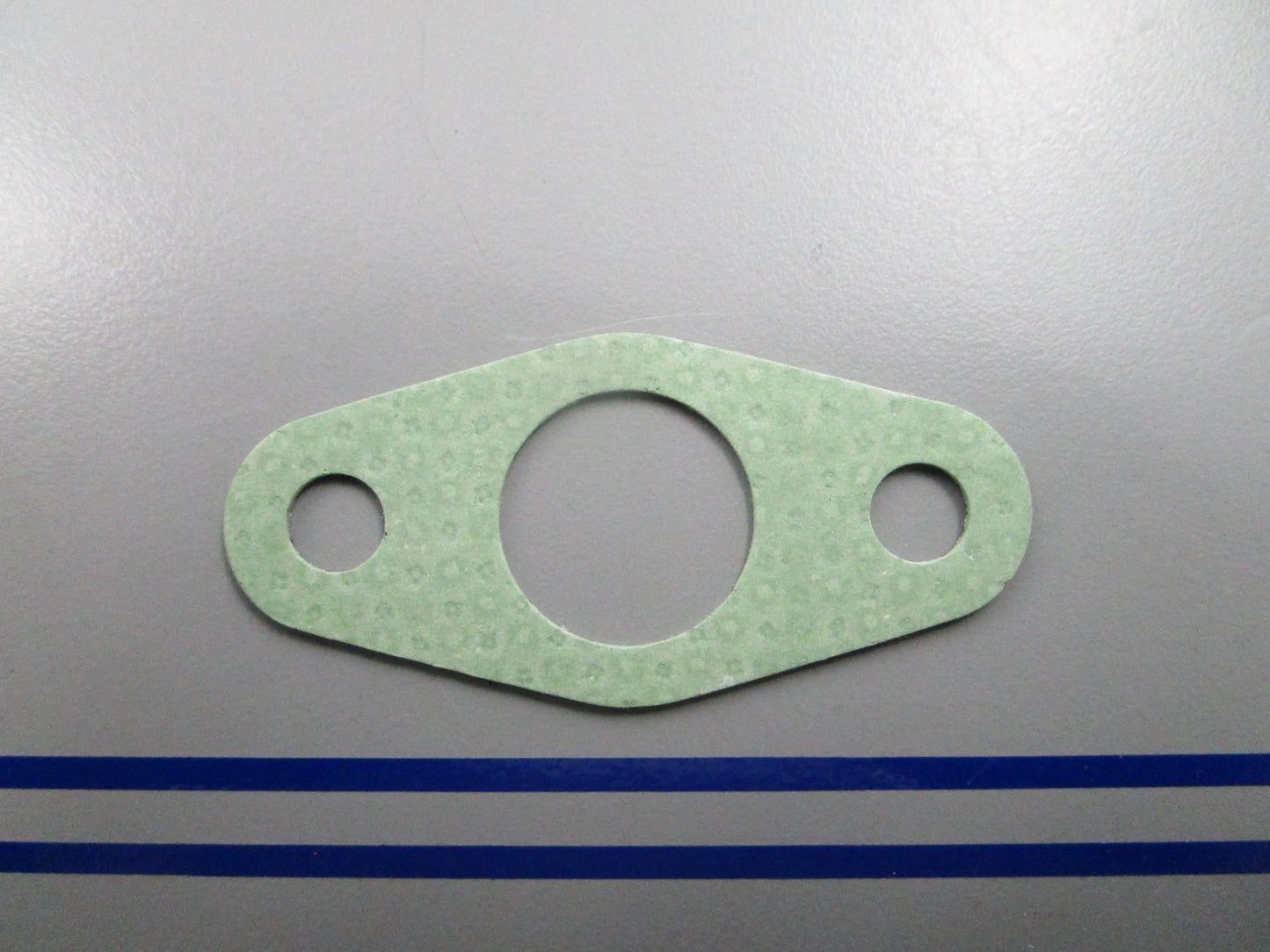 *NEW OEM* 0810 Volvo Penta Gasket 470993