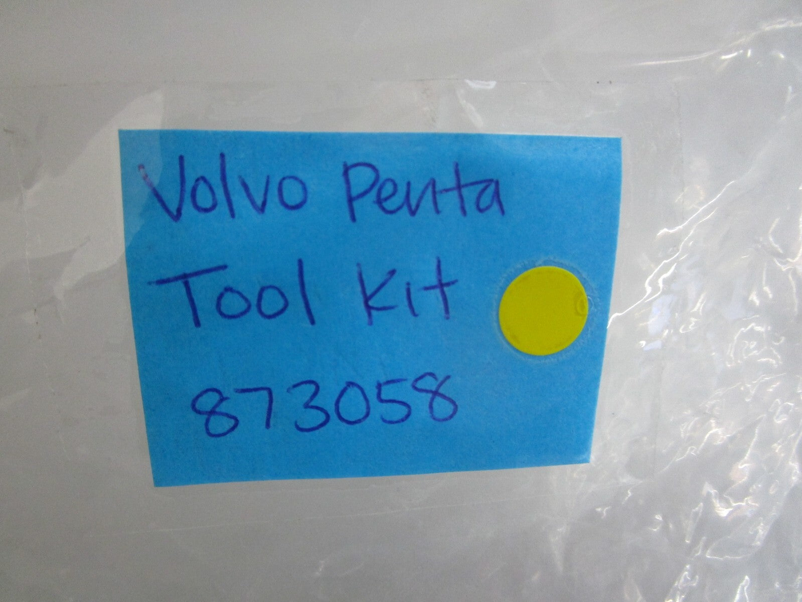 *NEW OEM* 0820 Volvo Penta Tool Kit 873058