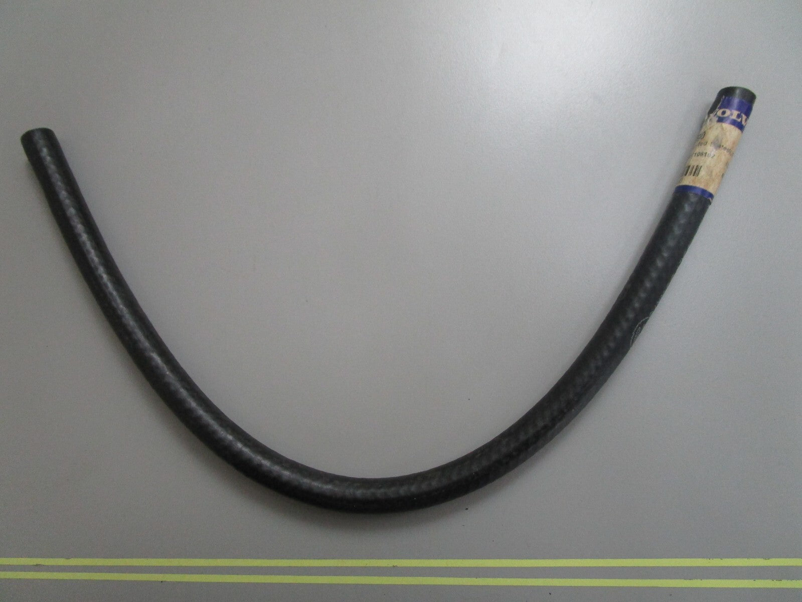 *NEW OEM* 0810 Volvo Penta Hose 3860590