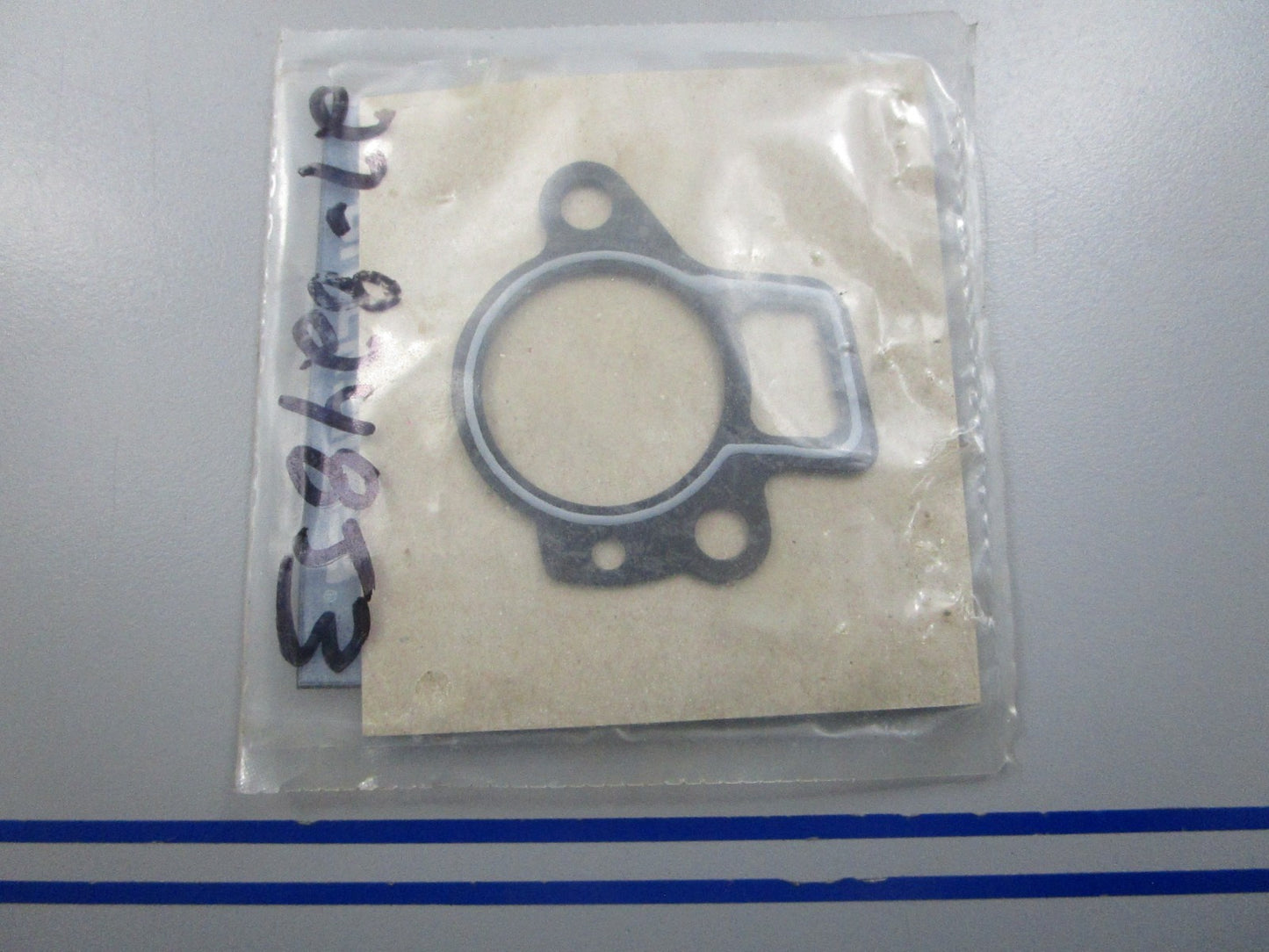 NEW OEM 27-824853 Mercury Quicksilver Gasket 0810