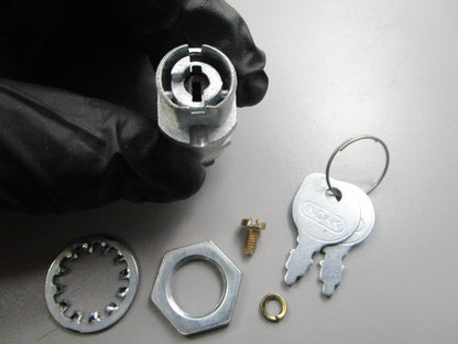 NEW Stens 430-504 Ignition Switch Replaces: 7011853 0810