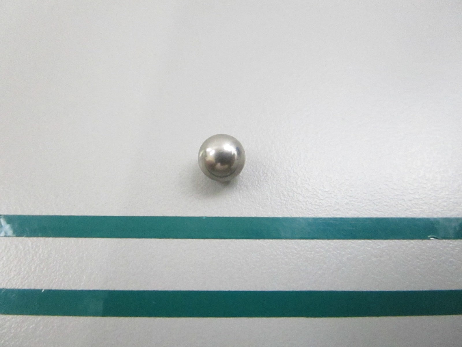 NEW OEM 332658 0332658 OMC Johnson Evinrude Drive Ball 0810