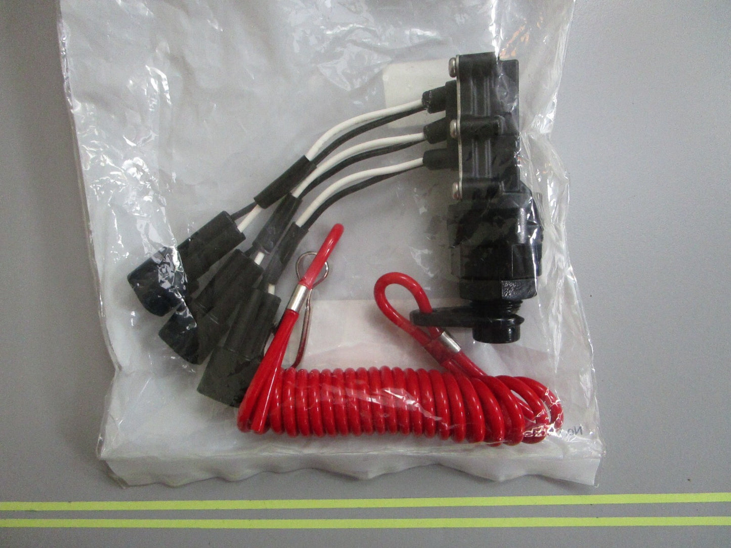 *NEW OEM* 0820 Yamaha Engine Stop Switch Assy 6X5-82575-00-00