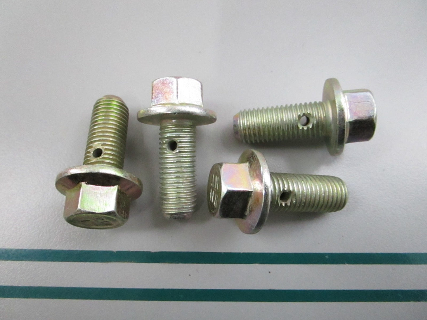 NEW OEM (LOT OF 4) 0423-389 Arctic Cat Banjo Fitting Bolt 0810