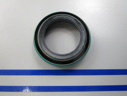 NEW 18-2064 Replaces: OMC 332205 Sierra Oil Seal 0810
