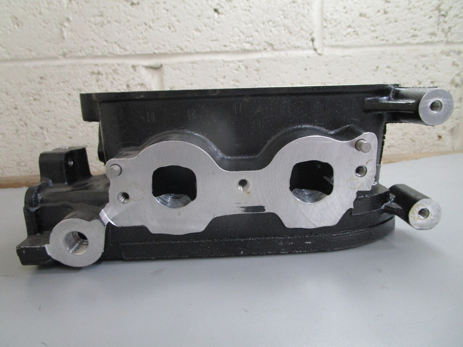 *NEW OEM* 0820 OMC Johnson Evinrude 9.9-15HP Cylinder Head Case 437992 0437992