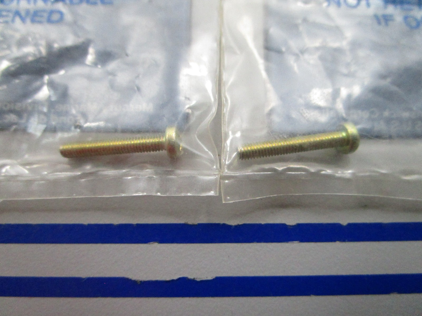 NEW OEM (LOT OF 2) 10-40057 27 Mercury Quicksilver Screw 0810