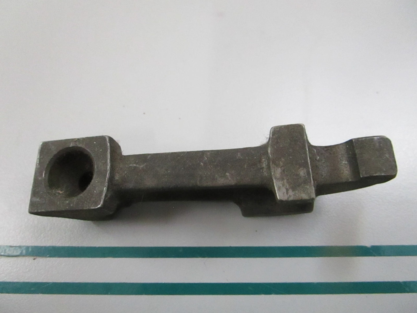 NEW OEM 1140550001 Mercedes-Benz Rocker Arm 0810