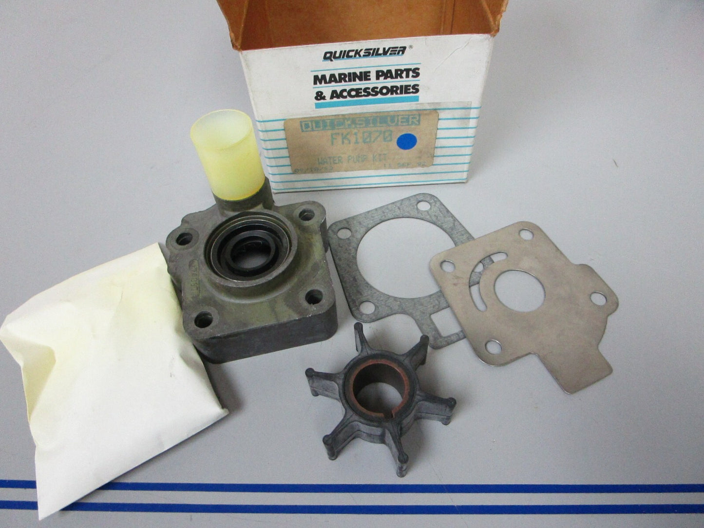 *NEW OEM* 0810 Mercury Quicksilver Water Pump Kit FK1070