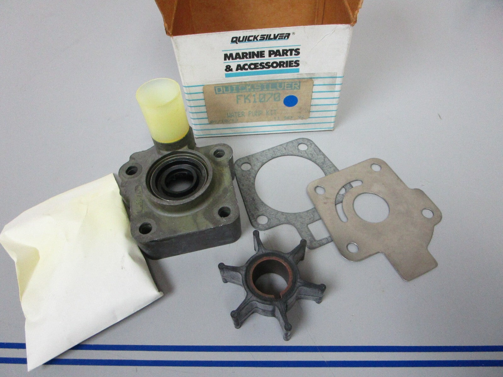 *NEW OEM* 0810 Mercury Quicksilver Water Pump Kit FK1070