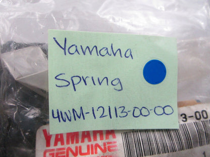 NEW OEM 4WM-12113-00-00 Yamaha Spring 0810