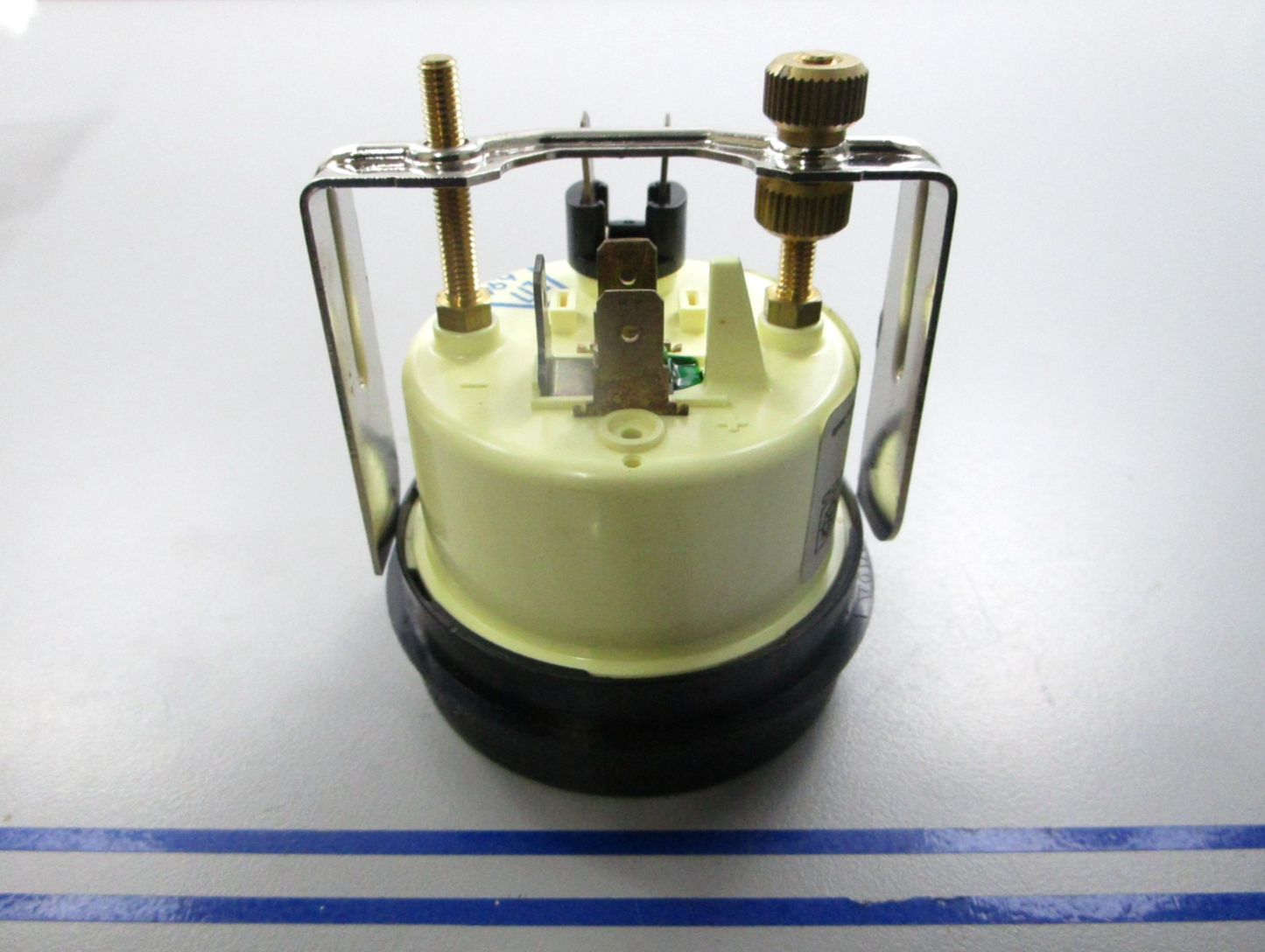 *NEW OEM* 0810 Volvo Penta Trim Gauge 857449