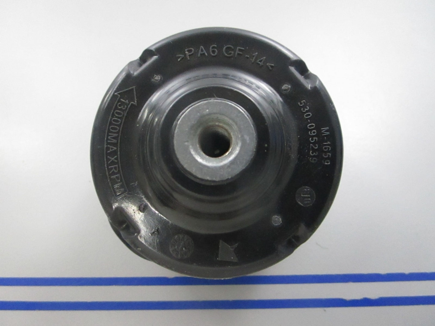 NEW OEM 530095769 Husqvarna Hub 0810