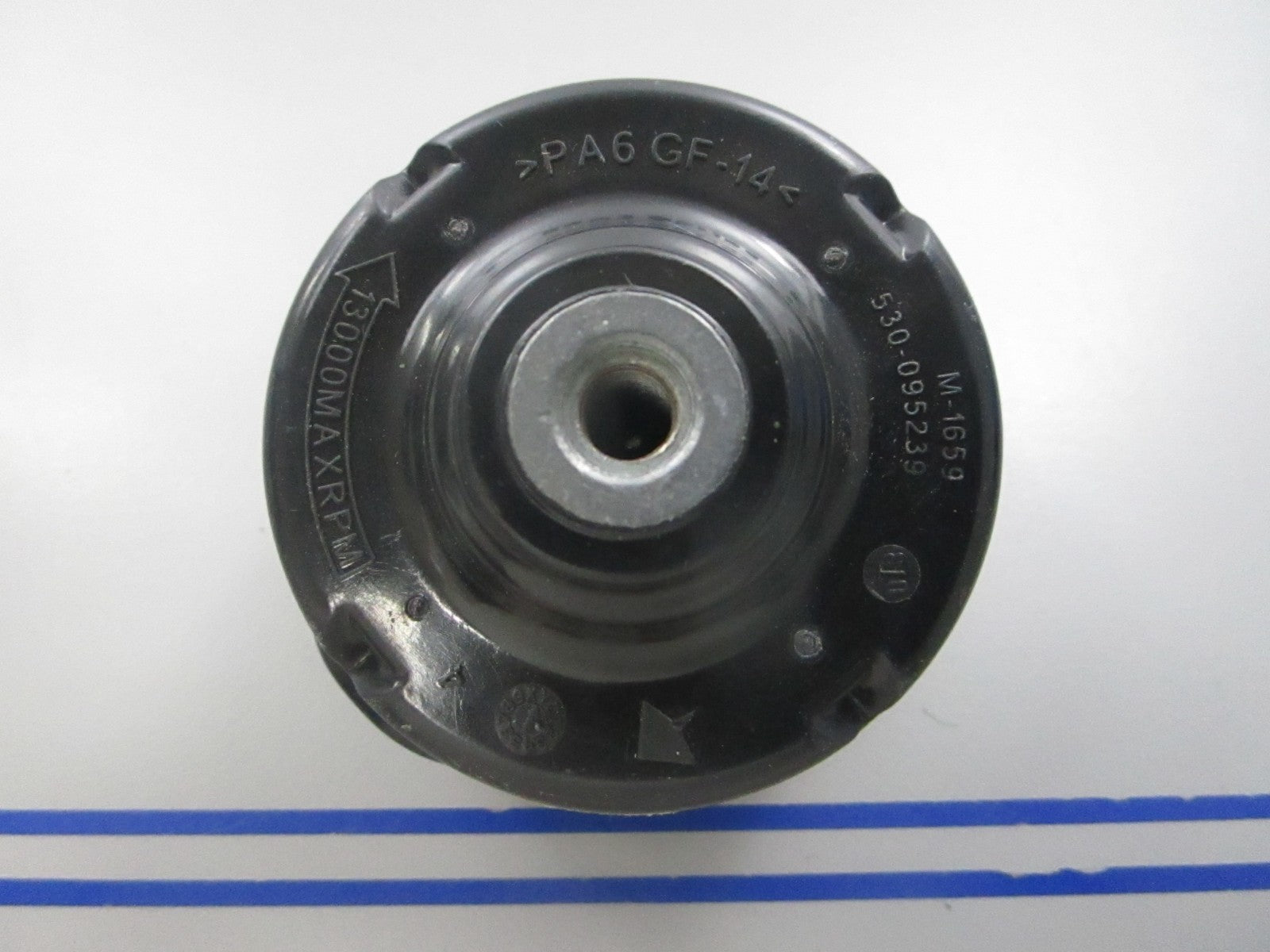 NEW OEM 530095769 Husqvarna Hub 0810