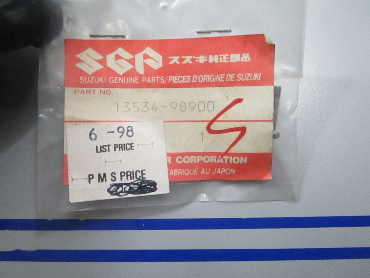 *NEW OEM* 0810 Suzuki Screw 13534-98900
