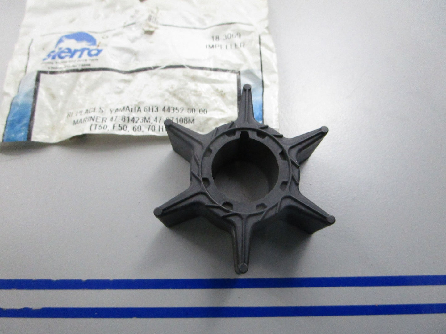 NEW 18-3069 Replaces: Yamaha 6H3-44352-00-00 Sierra Impeller 0810
