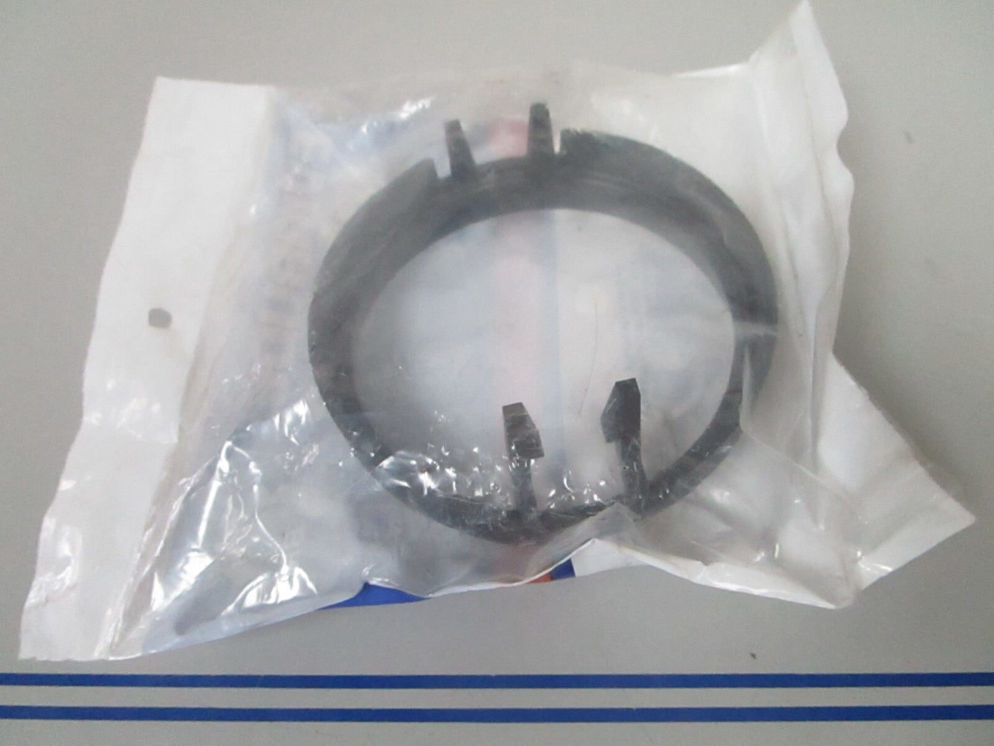 *NEW OEM* 0810 OMC Johnson Evinrude Mag'm Exhaust Ring 350626 0350626