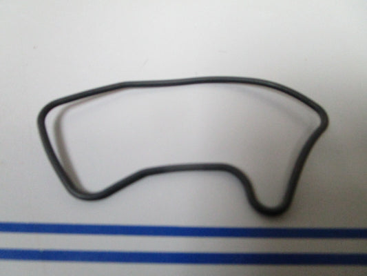 *NEW OEM* 0810 OMC Johnson Evinrude Outlet Seal 3852965