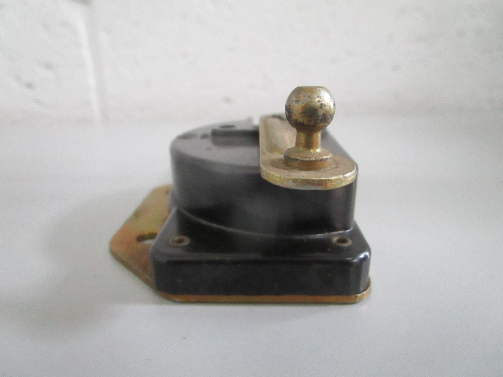 NEW OEM 0015456724 Mercedes-Benz Neutral Safety Switch 0820