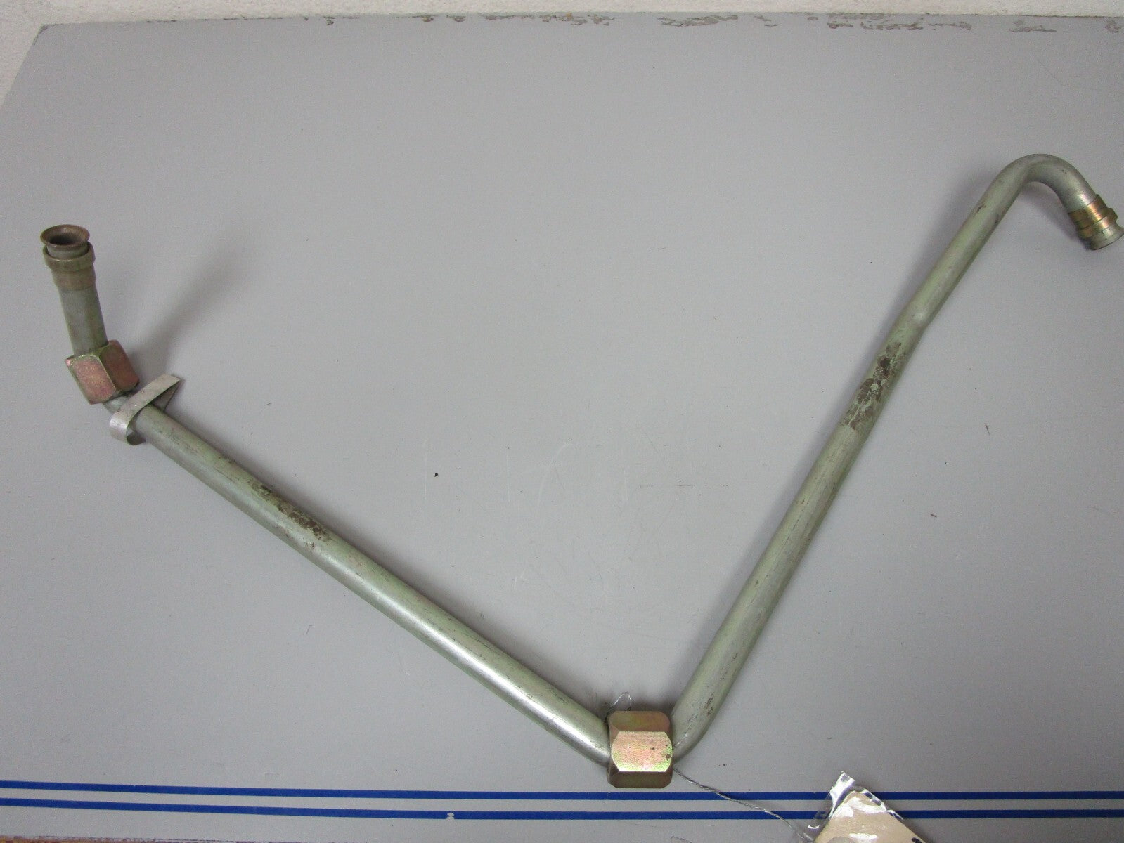 *NEW OEM* 0720 Bobcat Tube 6708744