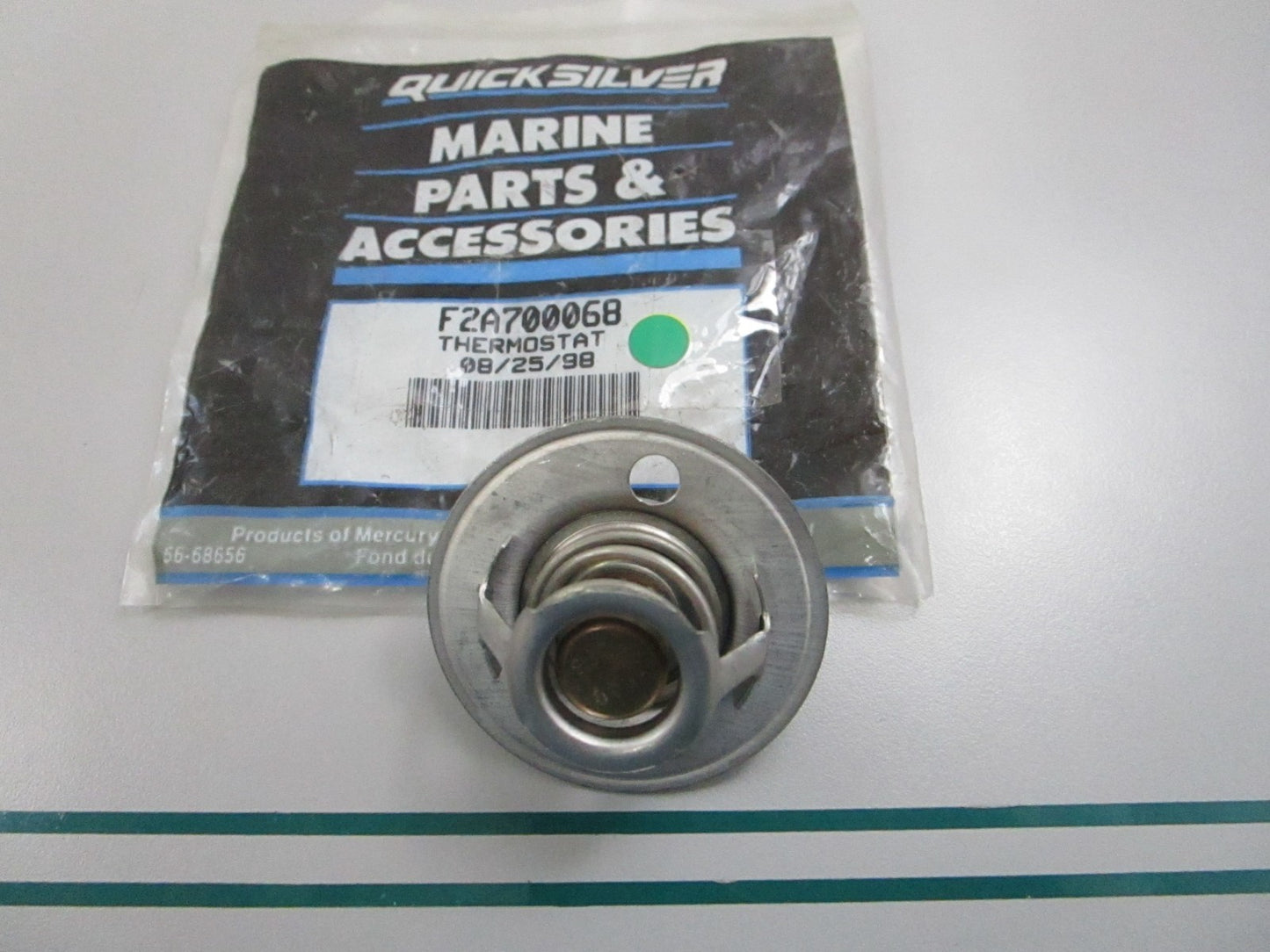 NEW OEM F2A700068 Mercury Quicksilver Thermostat 0810