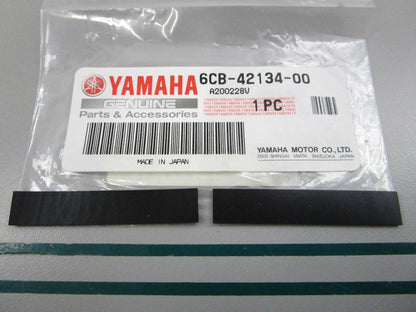 NEW OEM (LOT OF 2) 6CB-42134-00-00 Yamaha Cover 0810