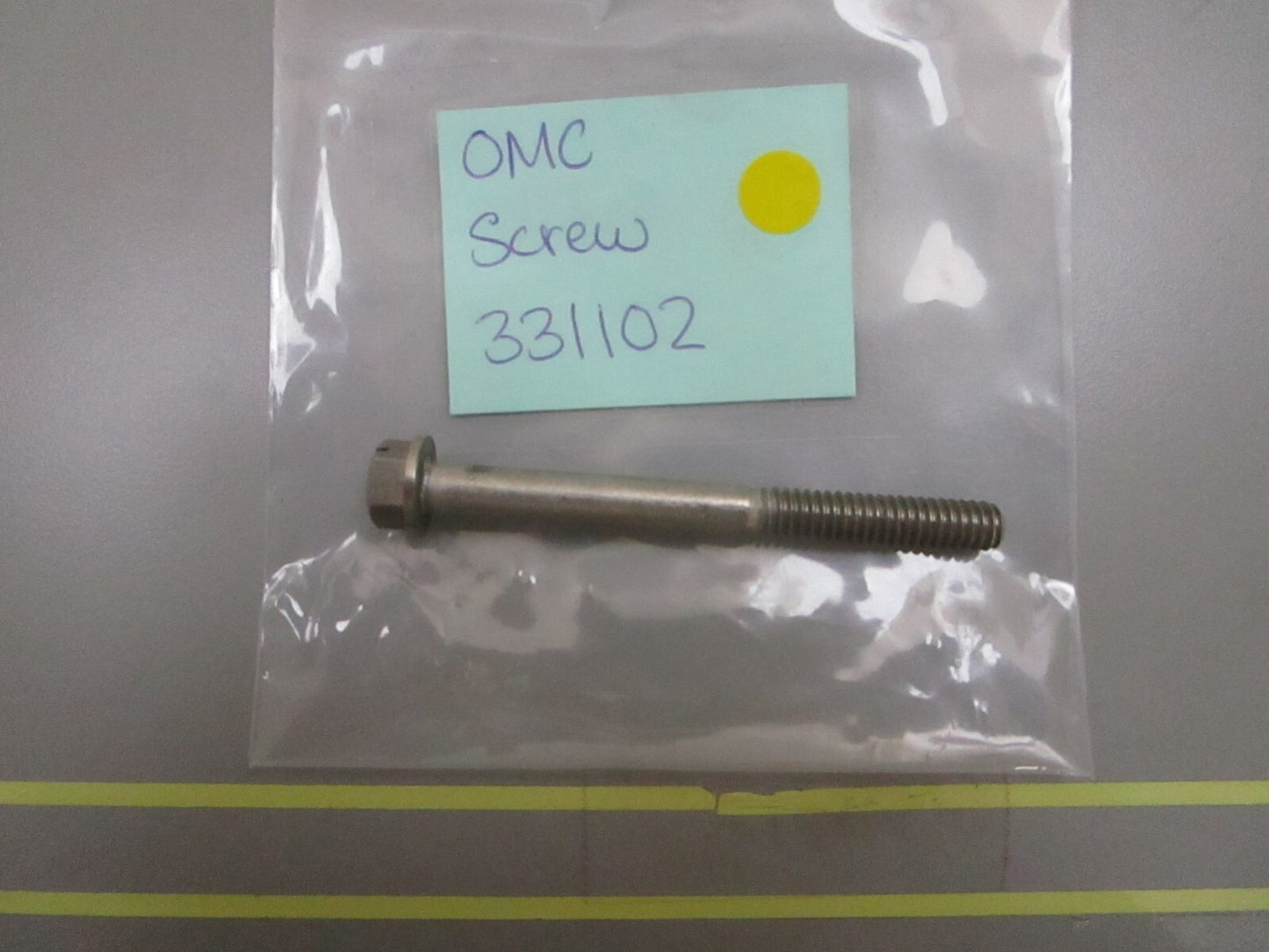 *NEW OEM* 0810 OMC Johnson Evinrude Screw 331102 0331102