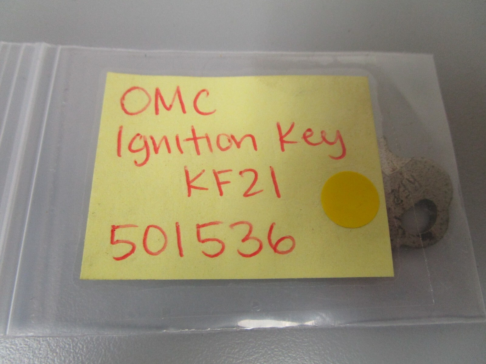 *NEW OEM* 0750 OMC Johnson Evinrude IGNITION KEY KF21  501536 0501536