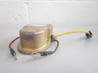 NEW OEM 5-207 8RG2009A Motorola 12V Regulator 0820