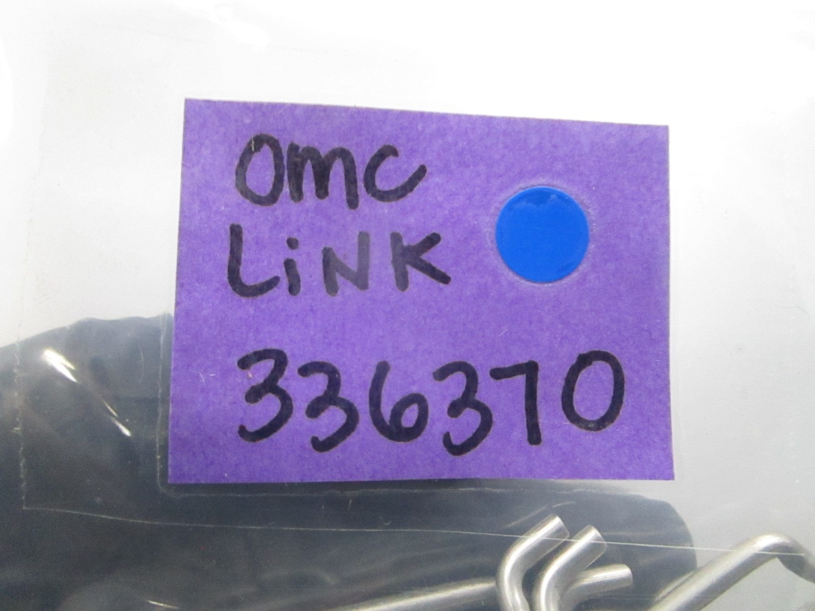 *NEW OEM* 0810 OMC Johnson Evinrude Link 336370 0336370