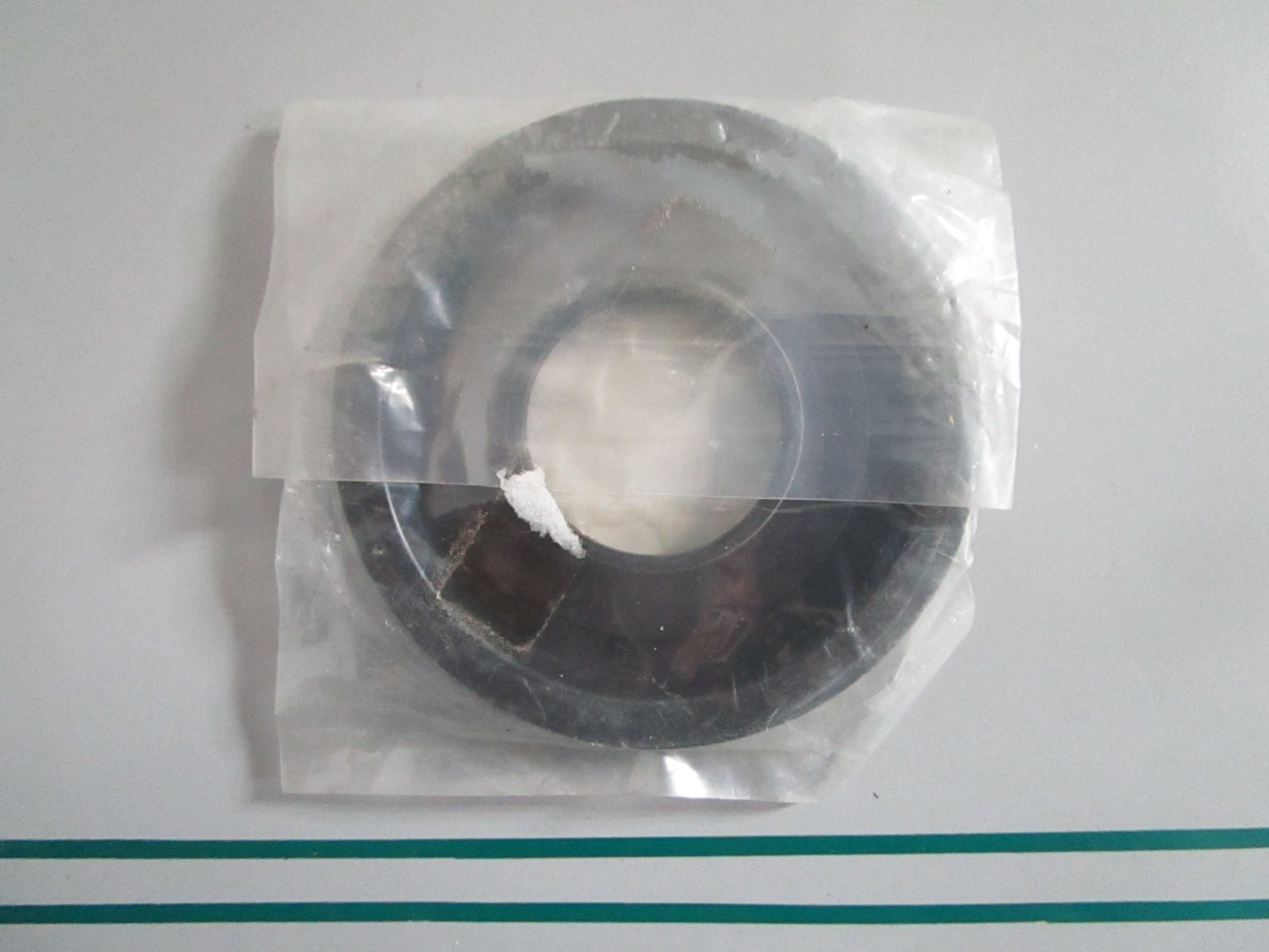 NEW OEM 92049-3730 Kawasaki Oil Seal 0820