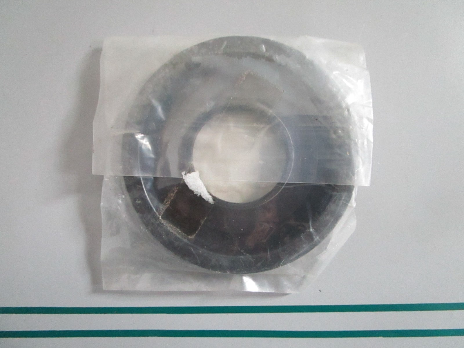 NEW OEM 92049-3730 Kawasaki Oil Seal 0820