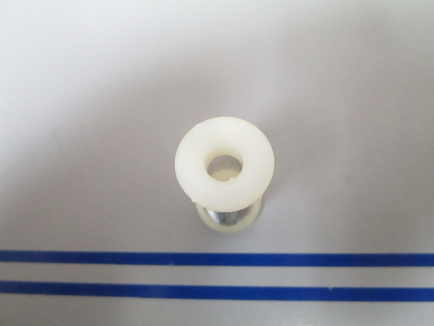 NEW OEM 65830-93301 Suzuki Fuel Filter 0810