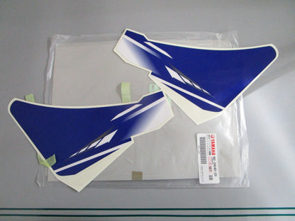 NEW OEM 1B2-24240-20-00 Yamaha Graphic Set 0820