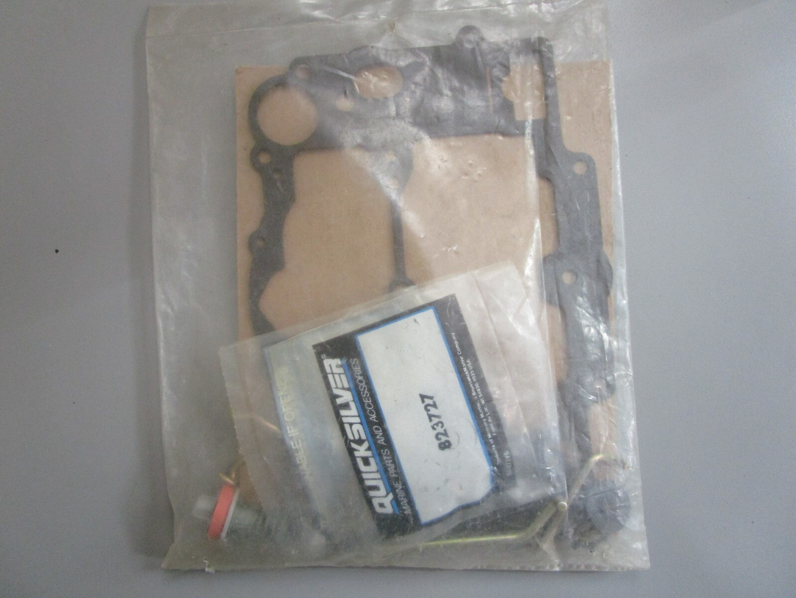 *NEW OEM* 0820 Mercury Quicksilver Overhaul Kit 835076