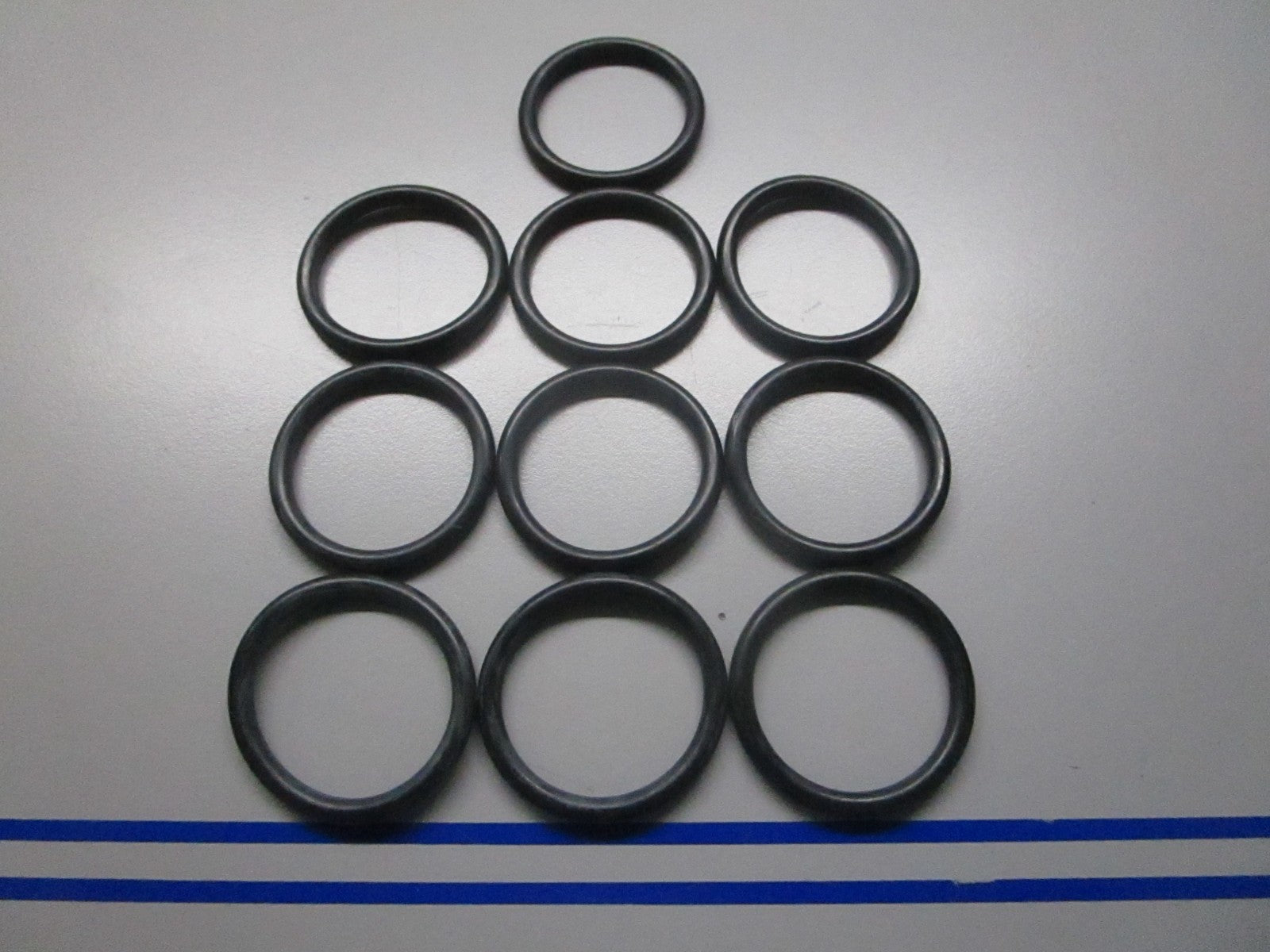 *NEW* (LOT OF 10) 0810 Buna-N Nitrile O-Ring -216
