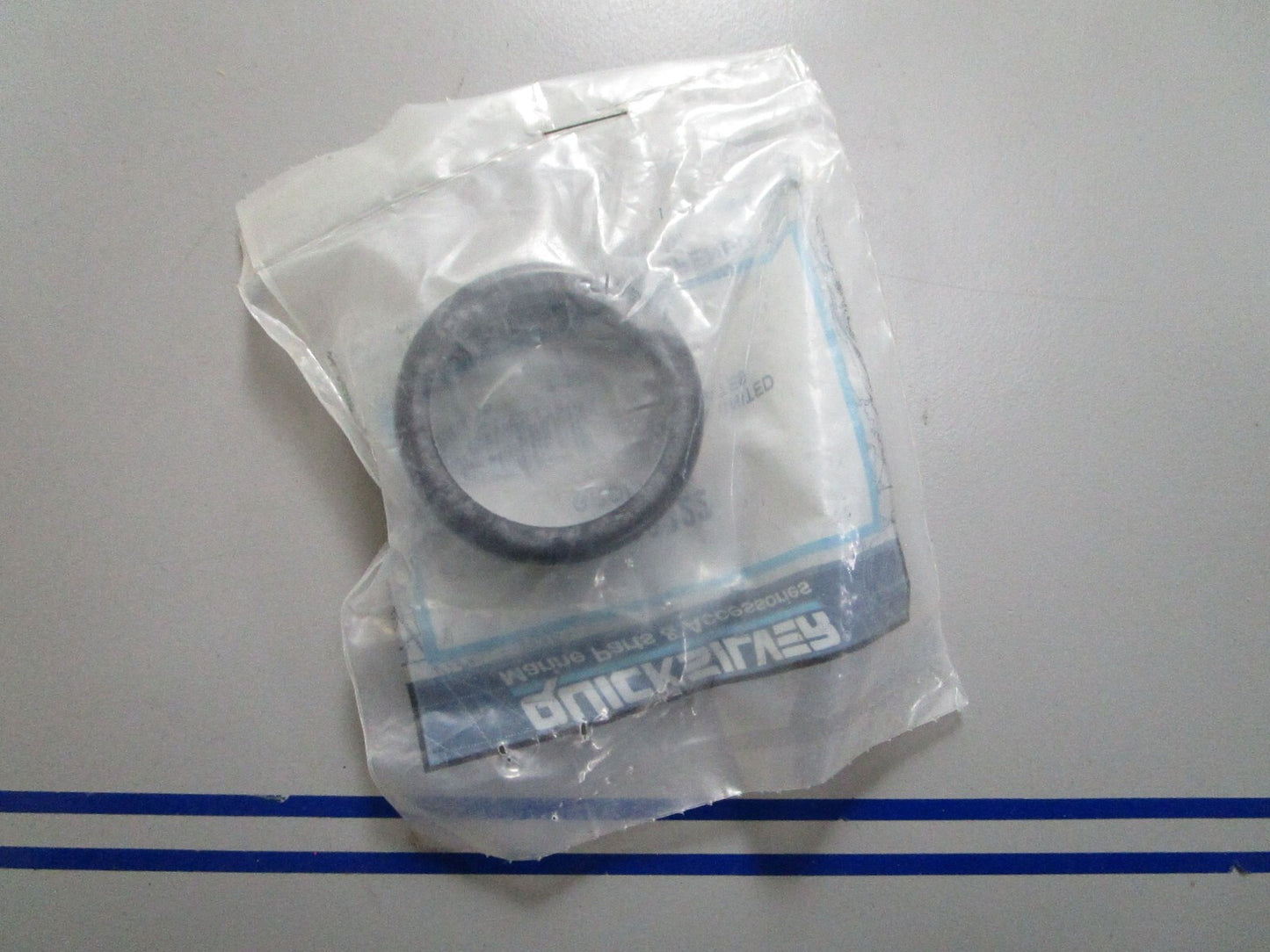 *NEW OEM* 0770 Mercury Quicksilver Grommet 25-889322
