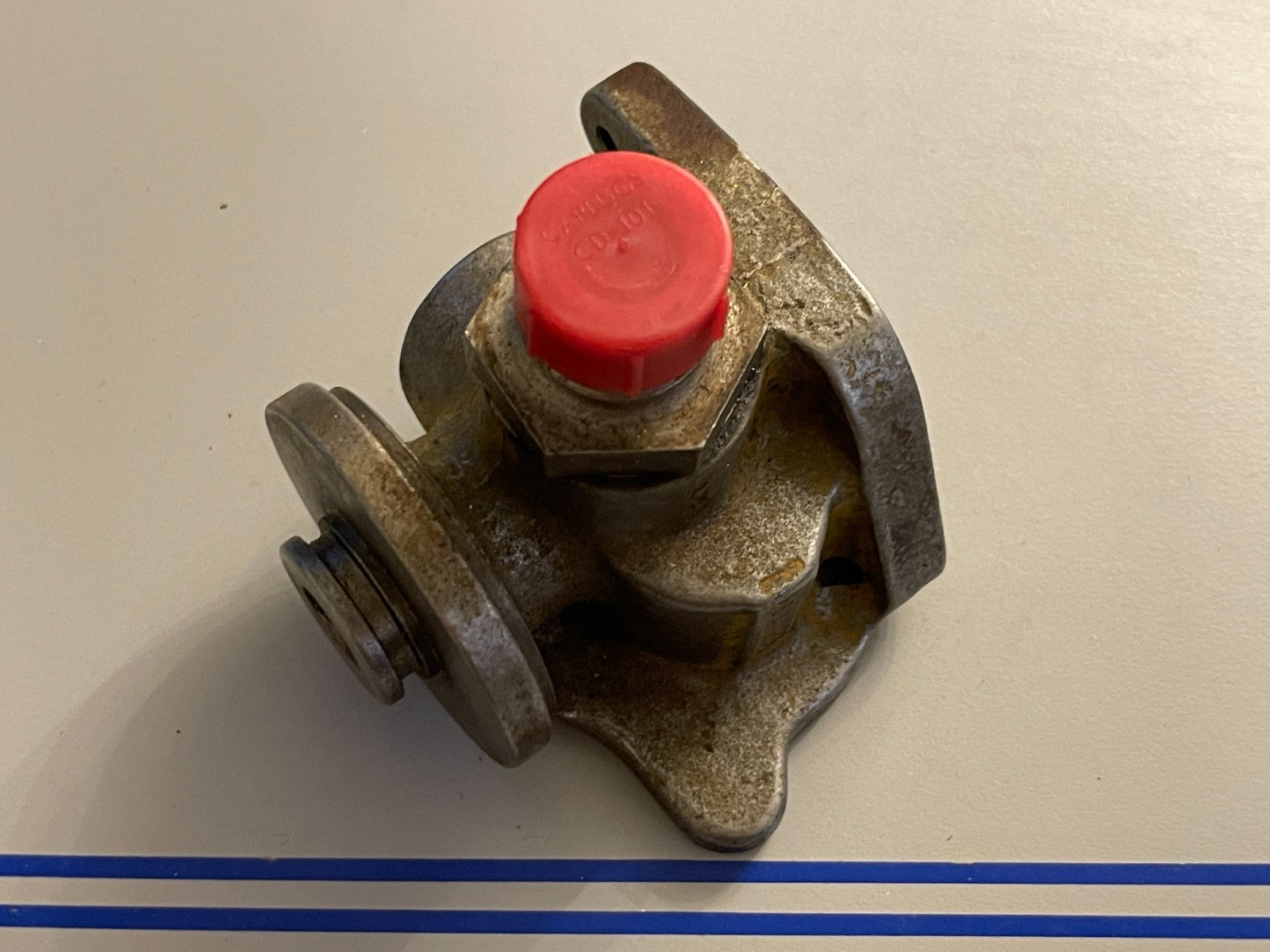 NEW OEM 9S-4916 CAT Caterpillar Valve 0720