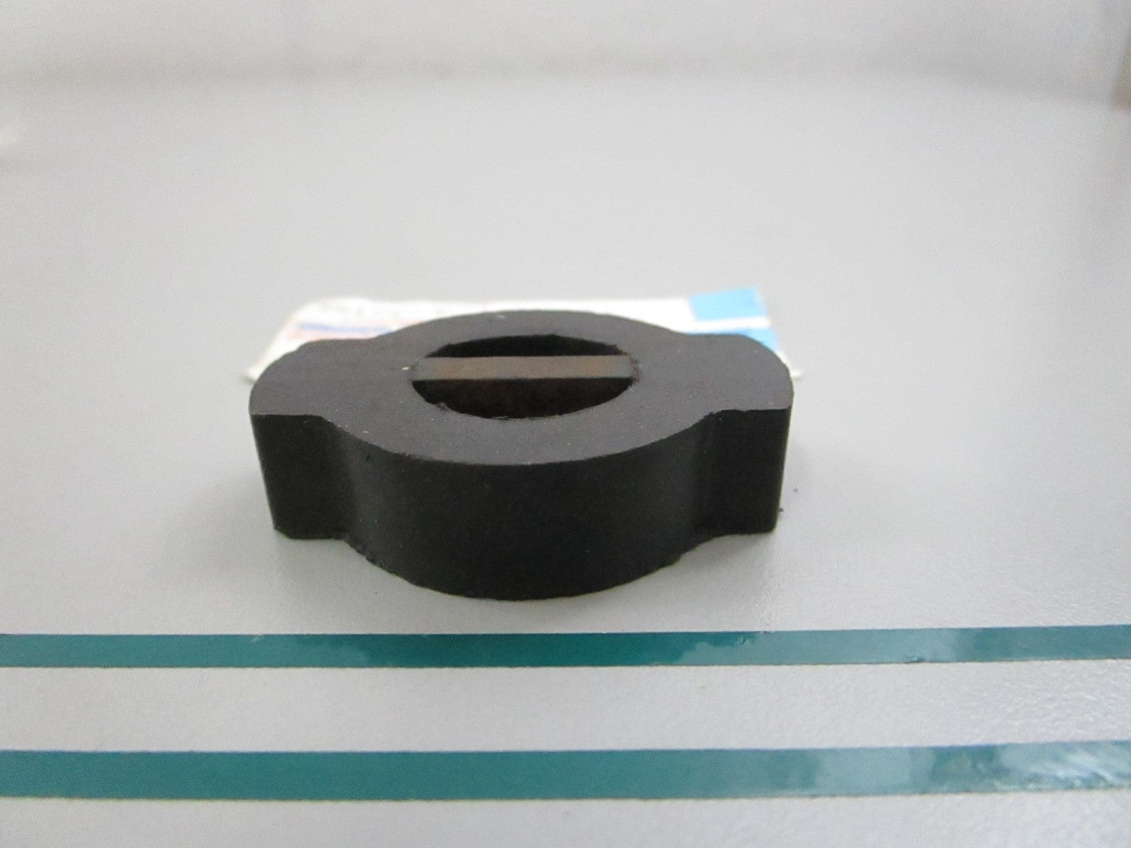 NEW OEM 829433 Volvo Penta Flange 0810